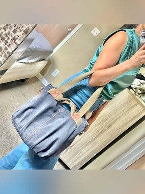 Versatile slouch purse